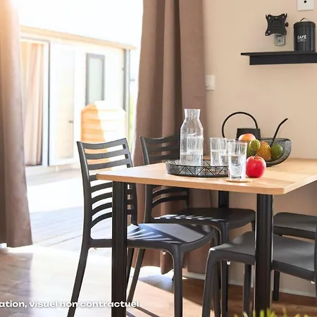 Domaine Residentiel De Plein Air Les Dunes 4* לונגוויל-סור-מר