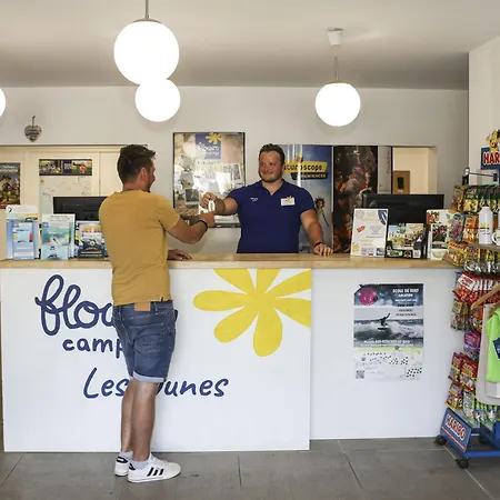 Domaine Residentiel De Plein Air Les Dunes Campsite 4*